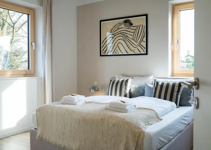 Dreamcation - Boardinghouse Sued